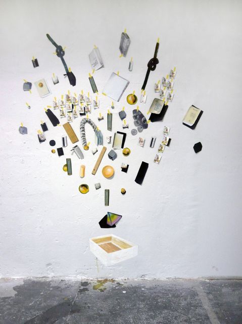 Aukje Koks, Oil on pieces of unstretched linen, Scattered opinions, 2009