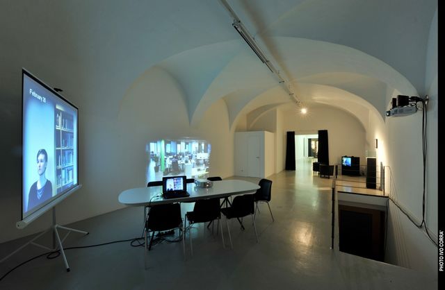 Pilvi Takala, Installation, ar/ge kunst, Bolzano, The Trainee (Installation view), 2013
