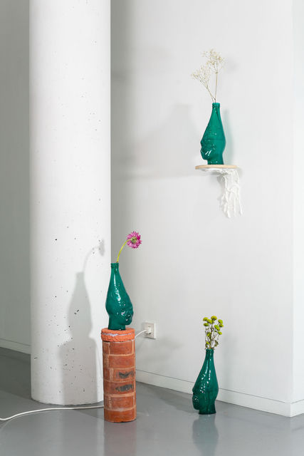 Daniel Van Straalen, Glass vase, bad year, 2022